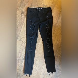 Hollister Black Jeans Size 7 Regular - Great condition!!